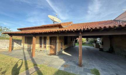 Casa em Araruama (2 quartos - 1suite) - R$ 600.000,00 - Areal