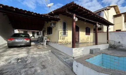 Casa em Araruama (2 Quartos - 1 Suíte) - R$ 340.000,00 - Viaduto