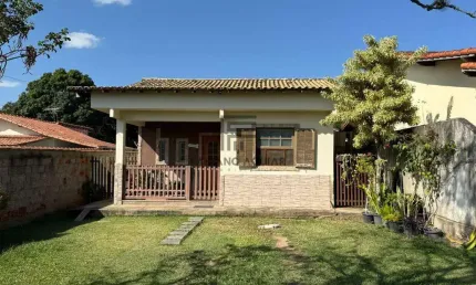 Casa em Araruama (3 Quartos 1 Suíte) - R$ 290.000,00 - Paraty