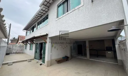 Casa mobiliada em São Pedro da Aldeia, 5 quartos ( 3 suítes ) - R$ 890.000,00 - Praia do Sudoeste