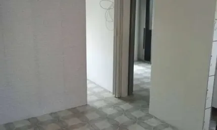 Vende-se ou aluga-se um apartamento quitado e reformado