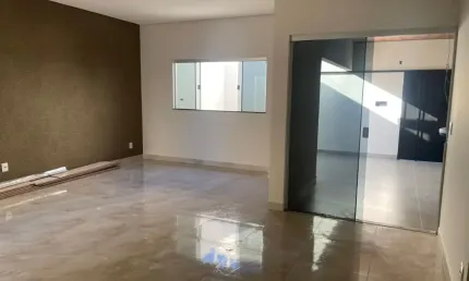 Linda casa, pronta para morar no bairro Jardim Europa.
