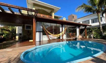 Casa para Venda em Florianópolis, Jurerê Internacional, 3 dormitórios, 3 suítes, 5 banheiros, 2 vagas