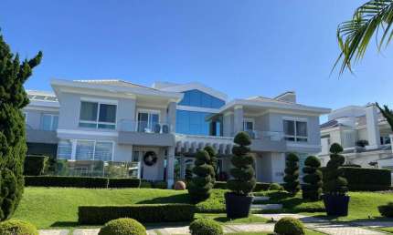 Casa Alto Padrão para Venda em Florianópolis, Jurerê Internacional, 7 dormitórios, 5 suítes, 11 banheiros, 10 vagas