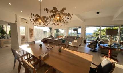 Casa para Venda em Florianópolis, Jurerê, 6 dormitórios, 6 suítes, 4 banheiros, 4 vagas