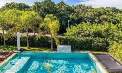 Casa para Venda em Florianópolis, Jurerê Internacional, 4 dormitórios, 4 suítes, 6 banheiros, 2 vagas