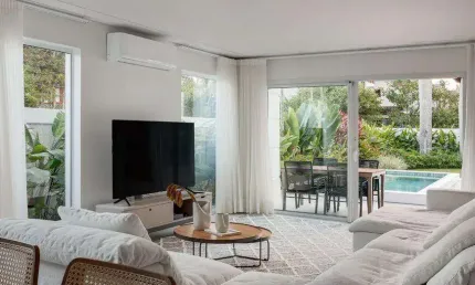 Casa para Venda em Florianópolis, Jurerê Internacional, 5 dormitórios, 5 suítes, 6 banheiros, 2 vagas