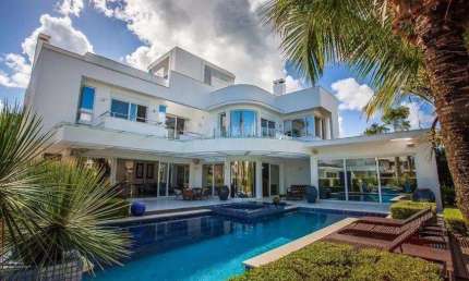 Casa para Venda em Florianópolis, Jurerê Internacional, 5 dormitórios, 5 suítes, 8 banheiros, 8 vagas