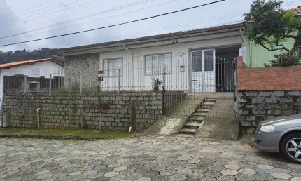 Casa para Venda em São José, Forquilhinha, 3 dormitórios, 1 suíte, 3 banheiros, 1 vaga