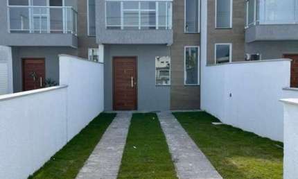 Casa para Venda em Florianópolis, São João do Rio Vermelho, 2 dormitórios, 2 suítes, 3 banheiros, 2 vagas