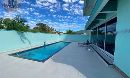 Casa Alto Padrão para Venda em Florianópolis, São João do Rio Vermelho, 4 dormitórios, 4 suítes, 5 banheiros, 4 vagas