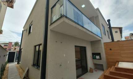 Casa para Venda em Florianópolis, Ingleses do Rio Vermelho, 3 dormitórios, 3 suítes, 4 banheiros, 2 vagas