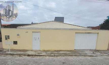 Casa para Venda em Florianópolis, São João do Rio Vermelho, 3 dormitórios, 1 banheiro, 2 vagas