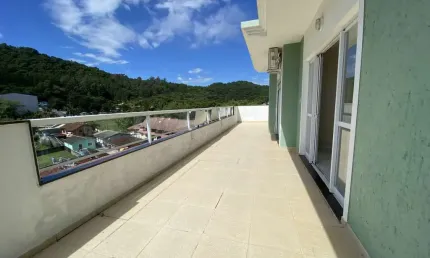 Cobertura para Venda em Florianópolis, Jurerê, 3 dormitórios, 1 suíte, 2 banheiros, 2 vagas