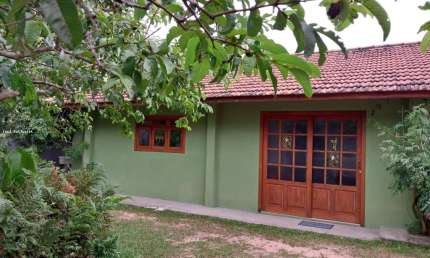 Casa para Locação em Florianópolis, São João do Rio Vermelho, 2 dormitórios, 1 banheiro, 1 vaga