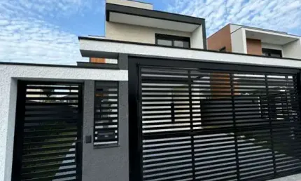 Casa Alto Padrão para Venda em Florianópolis, Ingleses do Rio Vermelho, 4 dormitórios, 3 suítes, 4 banheiros, 4 vagas
