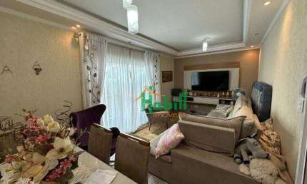 Casa com 3 dormitórios para alugar, 227 m² por R$ 3.280,00/mês - Vila Urupês - Suzano/SP