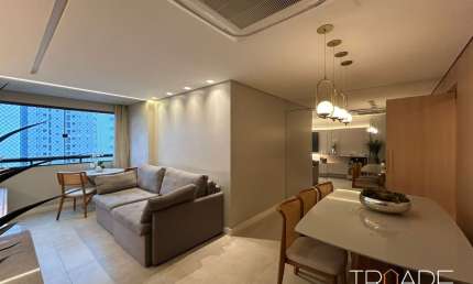 SUPER OPORTUNIDADE NO PINA | Lindo Apt Reformado | Próximo ao Rio Mar | Vaga Coberta