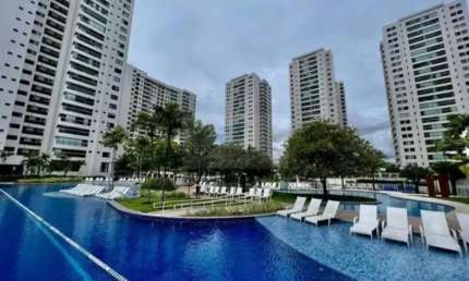 Lindo apartamento reformado no Le Parc | 3 quartos + closet reversível 1 suíte | Nascente