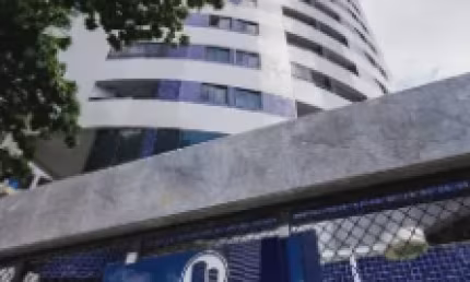 CNN - OPORTUNIDADE NO ROSARINHO - Edf. Torres do Rosarinho | ANDAR ALTO com, 2 quartos, 1 suíte, 1 closet, 2 vagas cobertas.