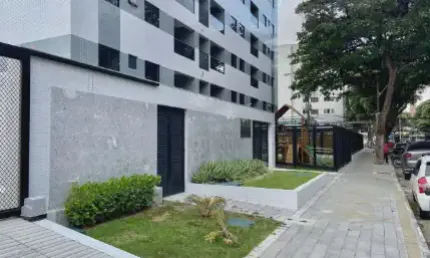 CNN - Apartamento no Espinheiro | Edf. Porto Arromanches, com, 03 Quartos, Nascente, Lazer, Vaga Coberta.
