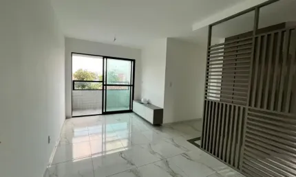 Edf. Adaucto José de Melo | Apartamento 2 quartos (1 suíte) 48m² | Varanda