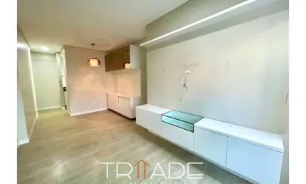 Apartamento em Candeias com 03 Quartos | Reformado com Móveis fixos  | 67 metros