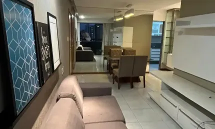 EST- Lindo apartamento em Setubal, Boa Viagem - 2 Quartos - Com Planejados e Reformado