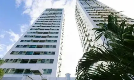 EST- Edifício Aquiles -  3 Quartos com Varanda e Lazer Incomparável na Encruzilhada