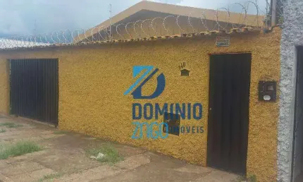 Casa com 2 quartos à venda, 104 m² por R$ 270.000 - Parque das Gameleiras - Uberaba/MG
