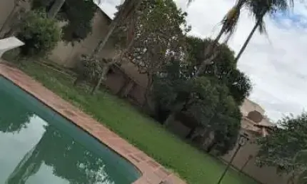 Casa com 4 dormitórios à venda, 350 m² por R$ 1.200.000,00 - Mercês - Uberaba/MG