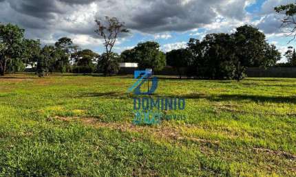 Terreno à venda na Avenida Doutor Aristides Cunha Campos, Jockey Park, Uberaba