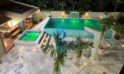 Casa com 3 dormitórios à venda, 197 m² por R$ 1.000.000,00 - Jardim Nenê Gomes - Uberaba/MG