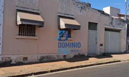 Casa com 2 dormitórios à venda, 230 m² por R$ 550.000,00 - Mercês - Uberaba/MG