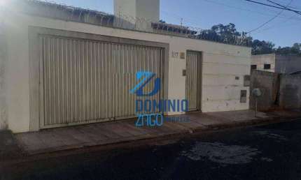 Casa com 3 dormitórios à venda, 197 m² por R$ 535.000,00 - Vila Alvorada - Uberaba/MG