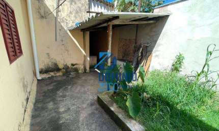 Casa com 3 dormitórios à venda no Conjunto José Valin de Melo, 85 m² por R$ 160.000 - Conjunto José Vallim de Melo - Uberaba/MG