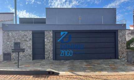 Casa com 3 quartos à venda no Centro, Conquista 