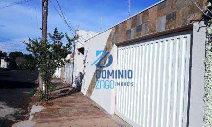 Casa com 5 dormitórios, 301 m² - venda por R$ 1.200.000,00 ou aluguel por R$ 9.000,00/mês - Santa Maria - Uberaba/MG