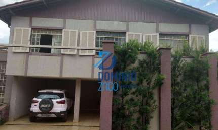 Casa com 3 quartos à venda na Avenida Alexandre Barbosa, Mercês, Uberaba