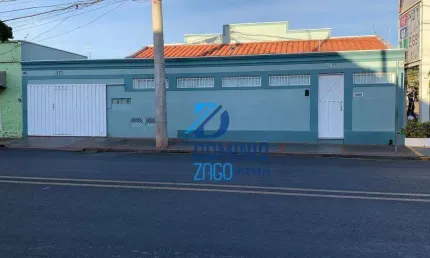 Casa com 5 quartos à venda na Rua Saldanha Marinho, Nossa Senhora da Abadia, Uberaba