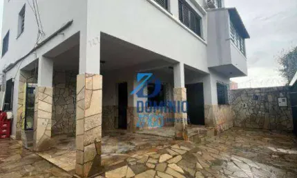 Sobrado com 6 dormitórios, 385 m² - venda por R$ 750.000,00 ou aluguel por R$ 4.000,00/mês - Vila Maria Helena - Uberaba/MG