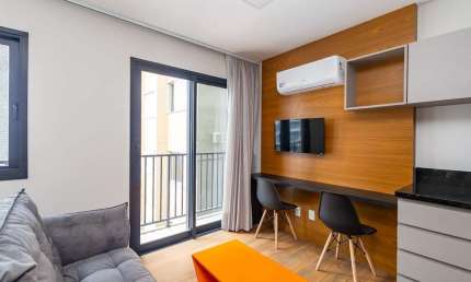 Apartamento studio mobiliado e equipado para alugar no Batel - 26,14 m² - BF2211 | Ref. 237