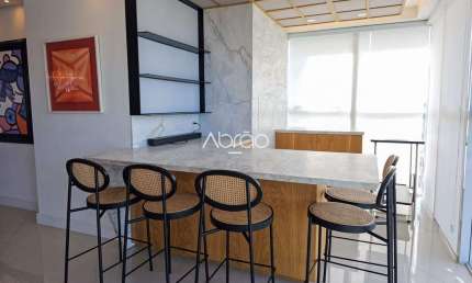 Apartamento com 3 Suítes Mobiliado para alugar no Cabral – 176 m² - Edifício Kandinsky | Ref 532