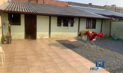Casa com 3 quartos à venda na Rua Aveiro, 18, Forquilhas, São José por R$ 410.000
