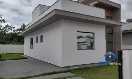 Casa com 3 quartos à venda na Euclásio, 26, Bela Vista, Palhoça por R$ 550.000