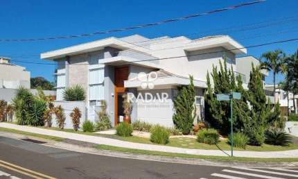 Casa à venda Swiss Park Campinas, com 3 suítes, Elevador,  270 m²,