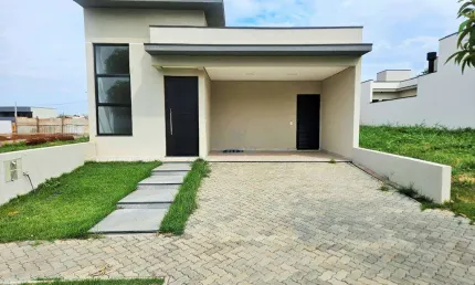 Casa Térrea à venda no Jardim dos Lírios em Paulínia