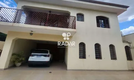 Casa à venda em Campinas, Jardim Nova Europa, com 4 quartos, com 224 m²