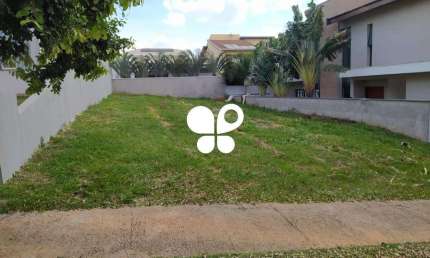 Terreno à venda Swiss Park Campinas, com 360 m², Plano.