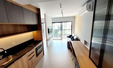 Apartamento Studio mobiliado para venda ou locação no Cambuí - Campinas/SP.